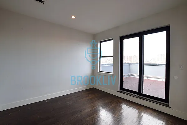 Rented by null | media 12