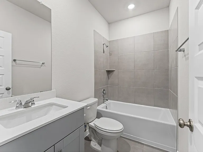 10520 Deussen Ln — Photo 21