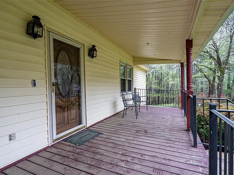 465 Dobbs Rd #B — Photo 3