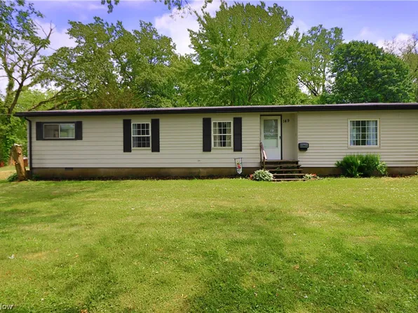 149 Garden St, Conneaut, OH 44030