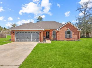 61 Poplar Rd NE, Ludowici, GA 31316