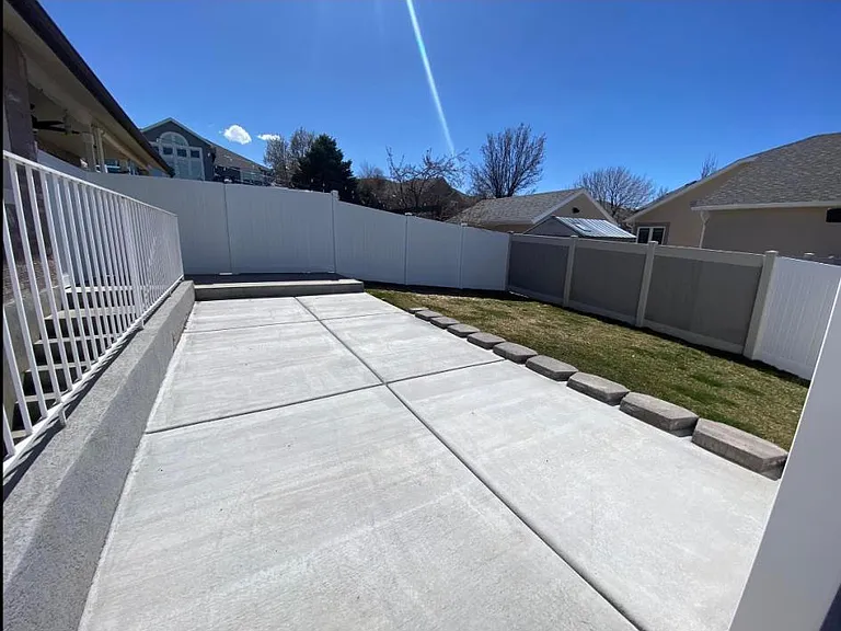 1308 Haylie Ln S — Photo 3