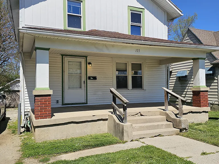 103 Northwood Ave — Photo 1