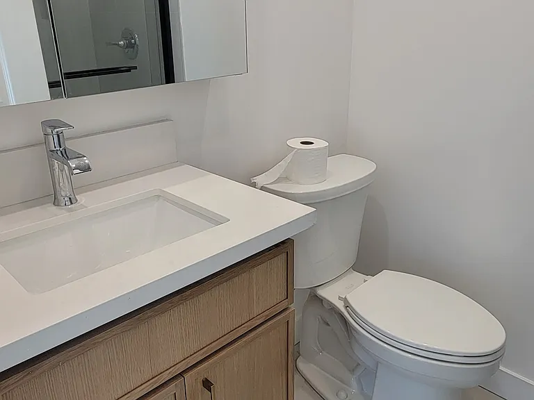 1237 S Sherbourne Dr #1237 — Photo 15
