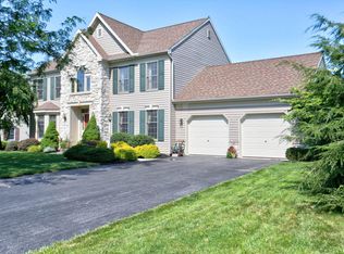 9 Marie Dr, Lititz, PA 17543