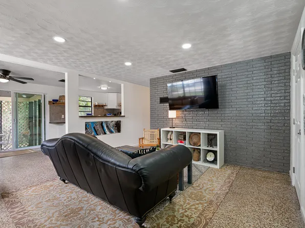 (undisclosed Address), Tampa, FL 33610