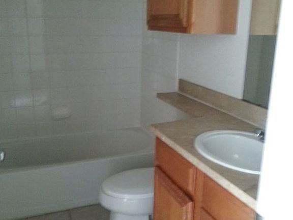 4th image of 6141 Metrowest Blvd Building 22