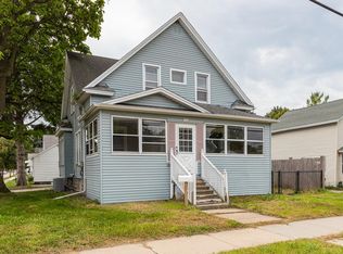 1103 W Bent Ave, Oshkosh, WI 54901