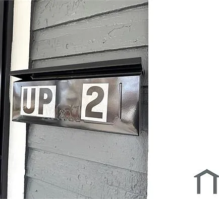 1597 E 65th St #UP — Photo 7