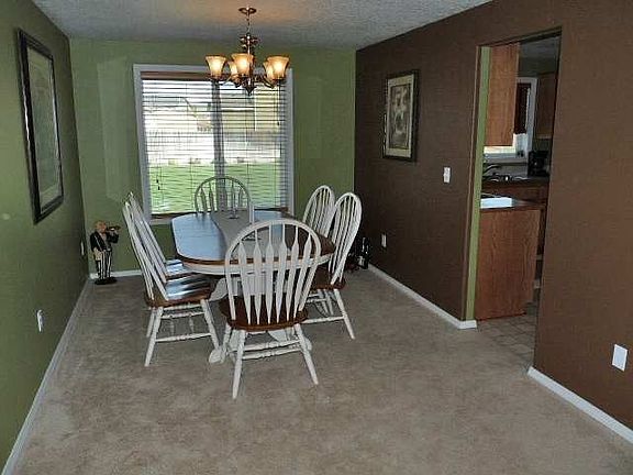 4th image of 1009 Willard Ave