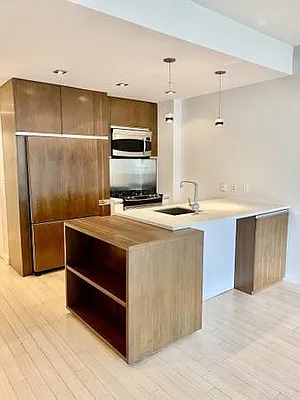 Rented by Zjama Realty Corp | media 6