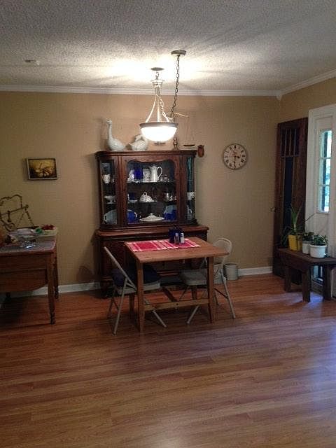 1st image of 114 E Hoyt Dr