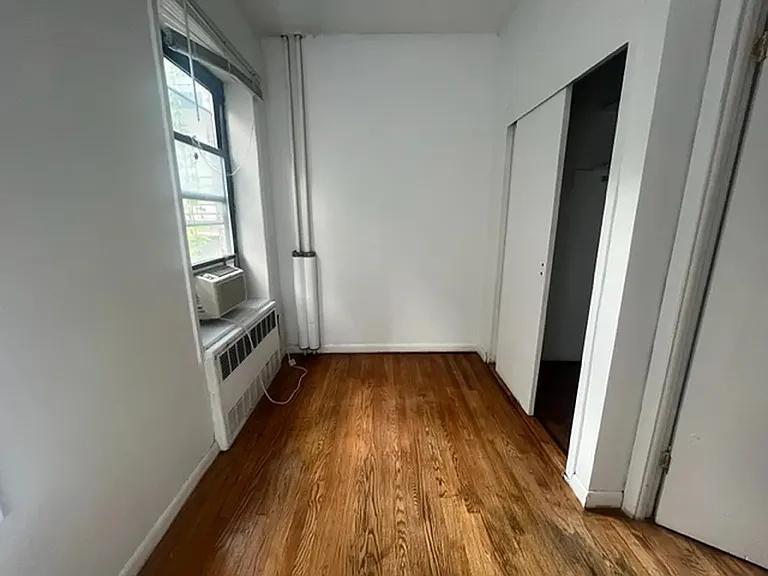 244 E 26th St #4 — Photo 6