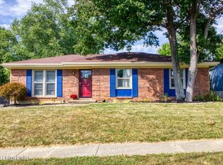 9207 Willowwood Way, Jeffersontown, KY 40299