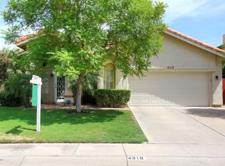4318 E Silverwood Dr, Phoenix, AZ 85048
