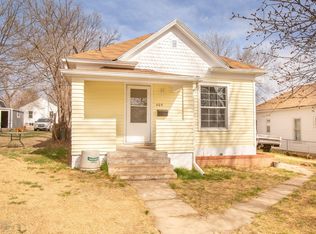409 E 3rd St, McCook, NE 69001