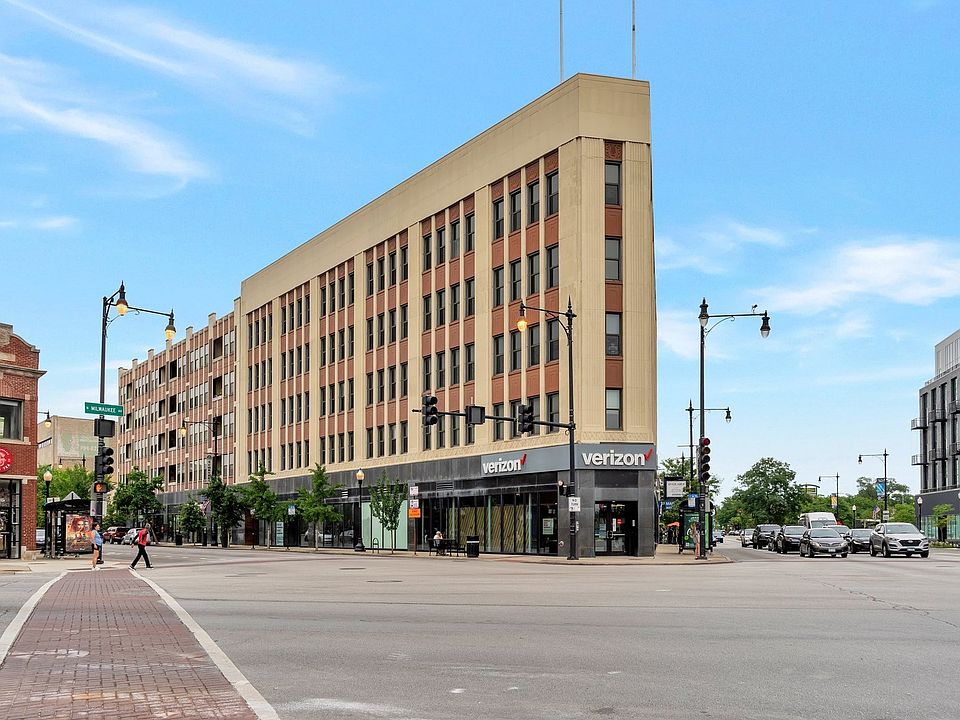 1st image of 4015 N Milwaukee Ave Unit 413