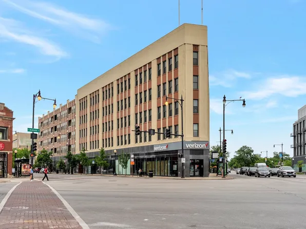 4015 N Milwaukee Ave Unit 413, Chicago, IL 60641
