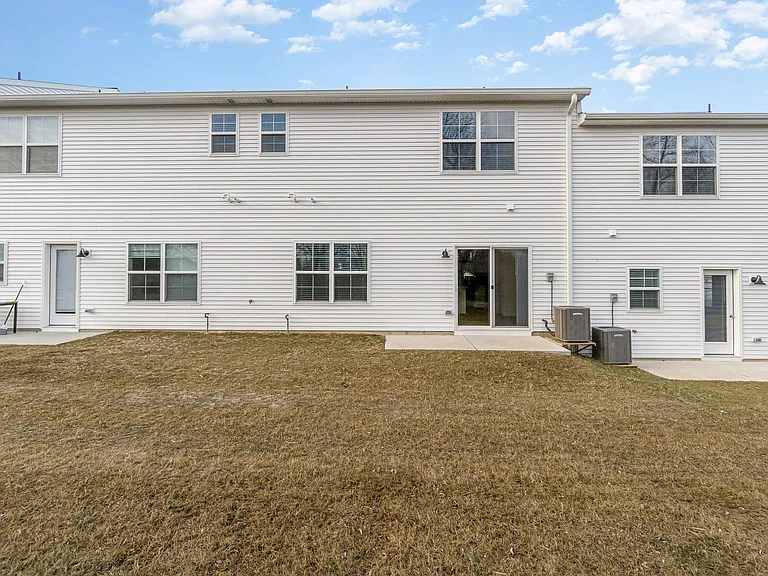 7869 Oak Brook Dr — Photo 28