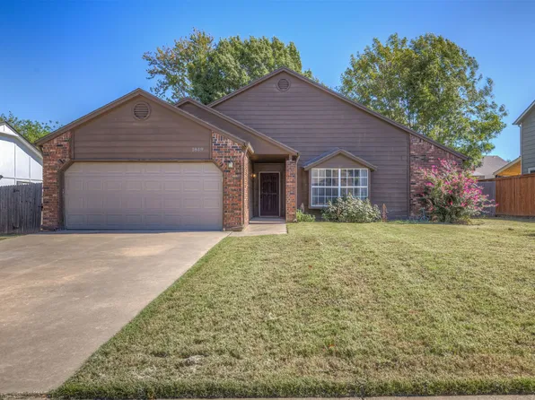 1819 S Gardenia Pl, Broken Arrow, OK 74012