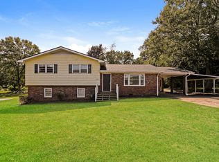 114 McDowell Dr, Boiling Springs, SC 29316