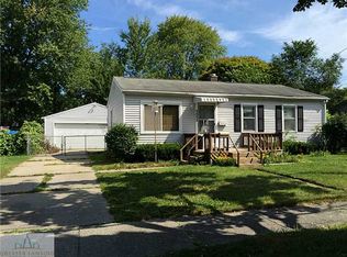 3002 Cabot Dr, Lansing, MI