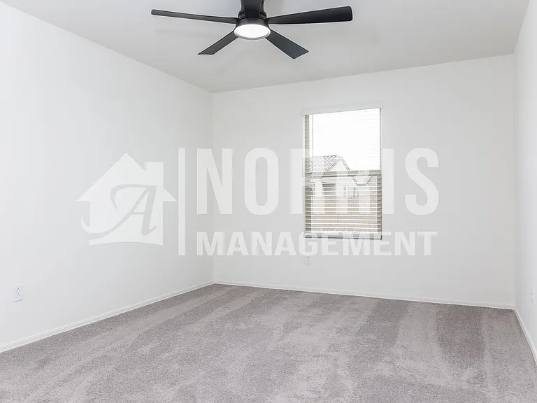 2897 N Rosewood Ln — Photo 19