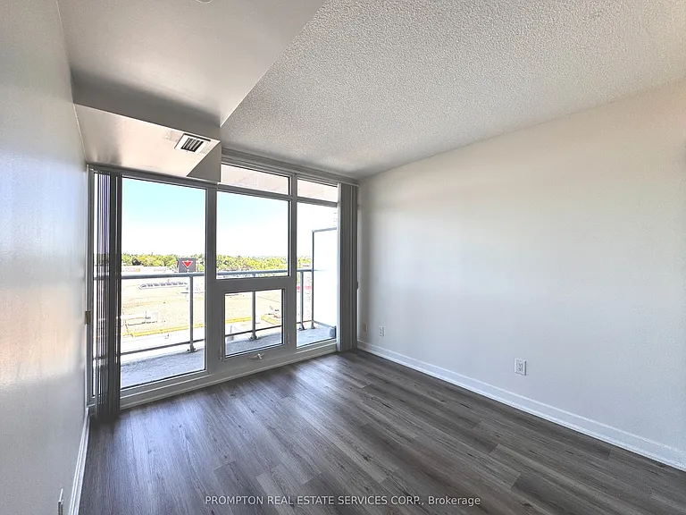 72 Esther Shiner Blvd #612 — Photo 12