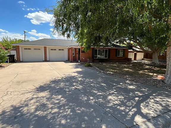 2nd image of 1939 E Palo Verde Drive
