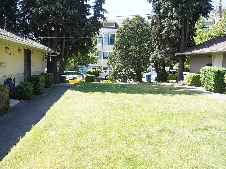 40 Northeast St — Photo 8