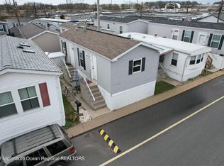 47 Coke Ave, Avenel, NJ