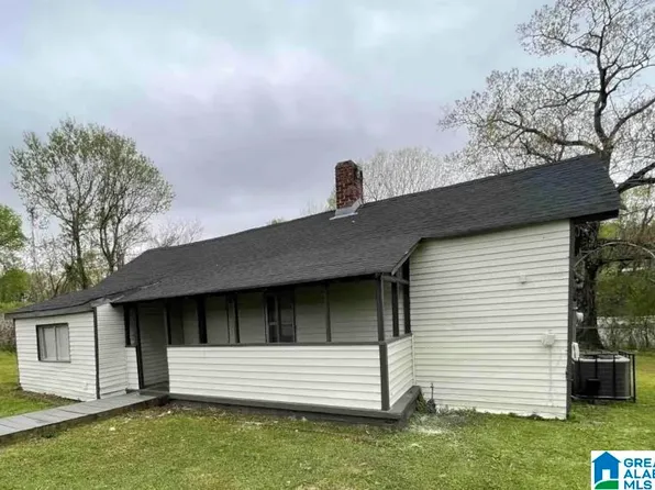 320 Old Pine Hill Rd, Birmingham, AL 35217