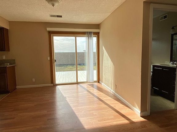 5th image of 510 Cabana Court