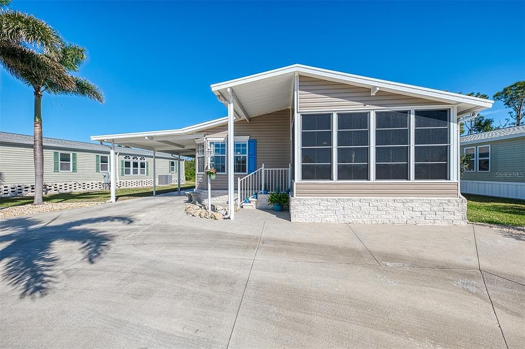 9110 Pinehaven Way, Englewood, FL 34224 | MLS #D6141452 | Zillow