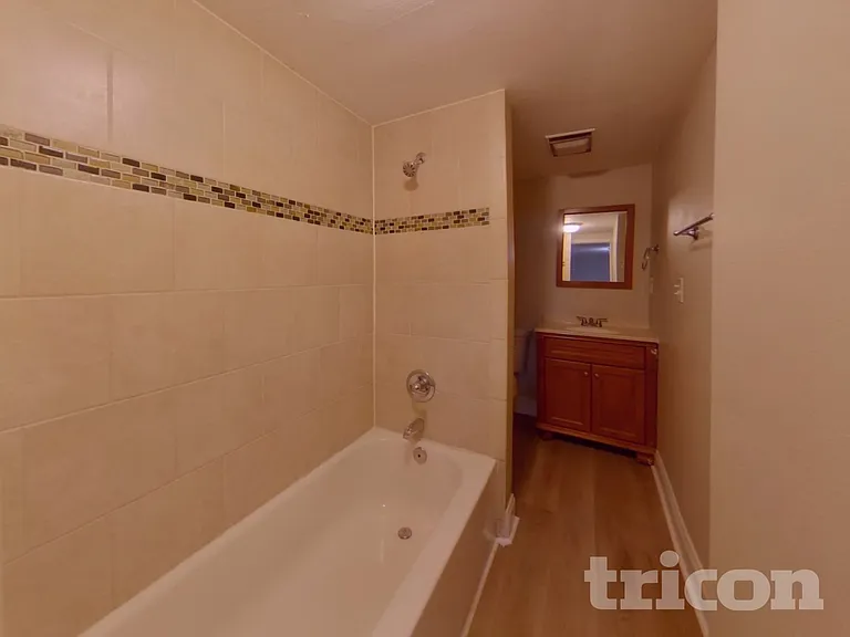 5911 Leatherwood Ln — Photo 10