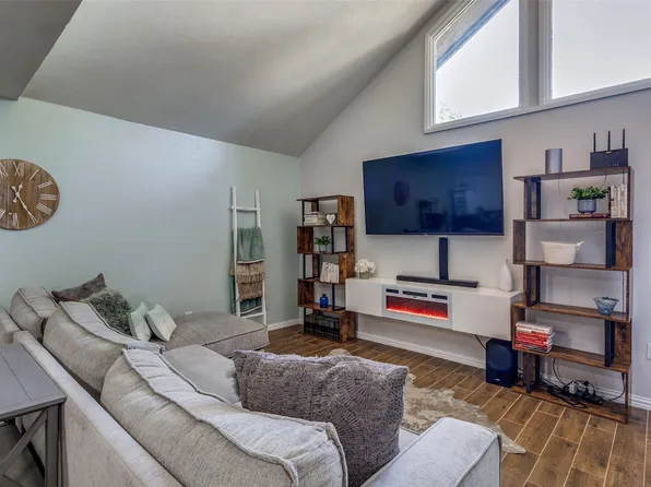 4611 Country Creek Dr #1025, Dallas, TX 75236