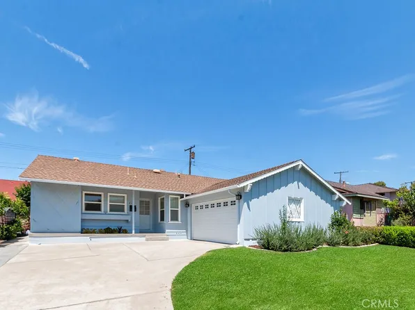 211 La Plaza Dr, La Habra, CA 90631