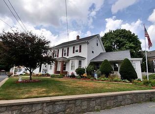 463 Fairview Ave, Coventry, RI 02816