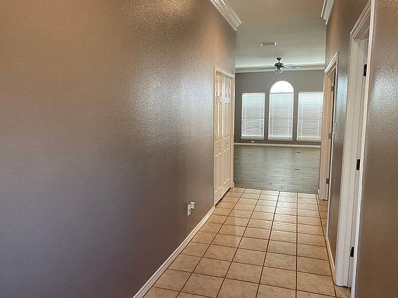 2nd image of 15821 Almeria Ave