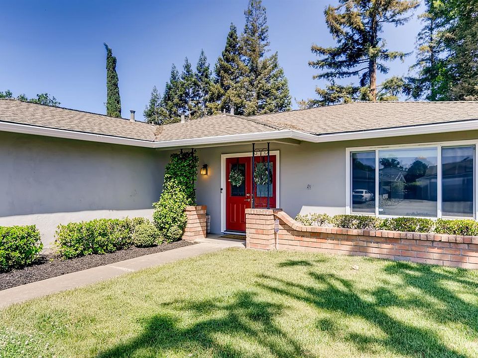 1st image of 8905 Twin Falls Dr