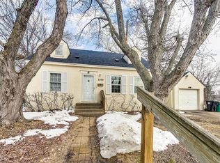 3500 Perry Ave N, Crystal, MN 55422