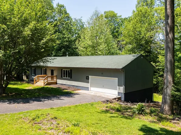 247 Goldenrod Rd, Ruckersville, VA 22968