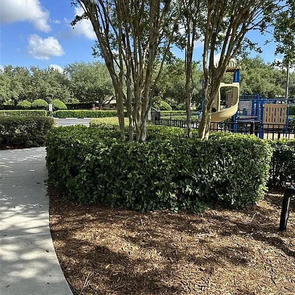 4500 SW 52nd Cir #105 — Photo 40