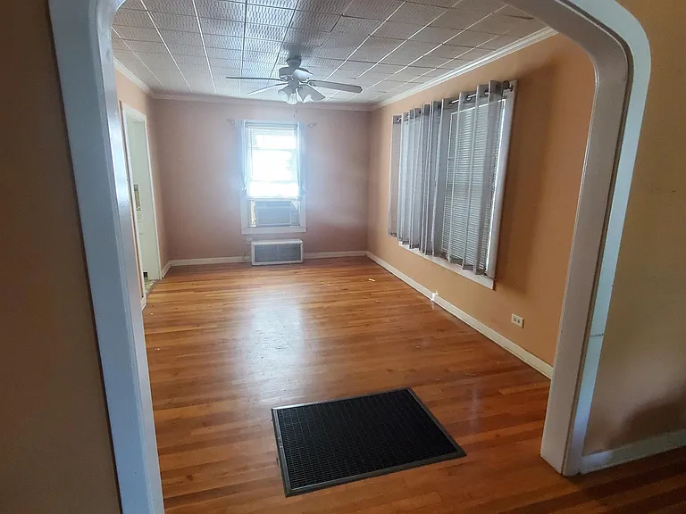 1206 Avant Ave — Photo 4