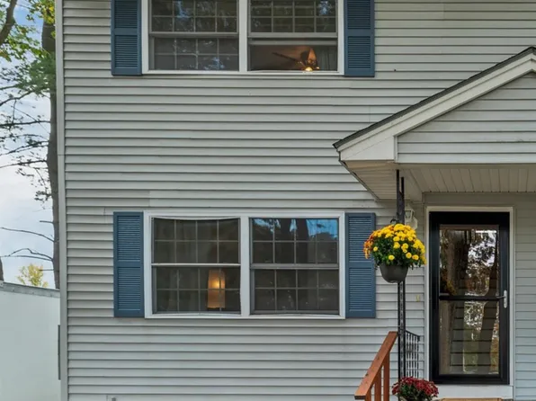 7 Bitirnas Street, Nashua, NH 03064