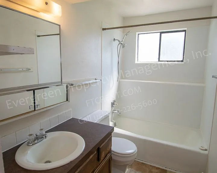 1636 E Pitkin St — Photo 15