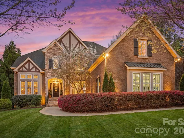 10315 Lemington Dr, Mint Hill, NC 28227