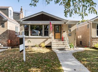 5233 N Mobile Ave, Chicago, IL