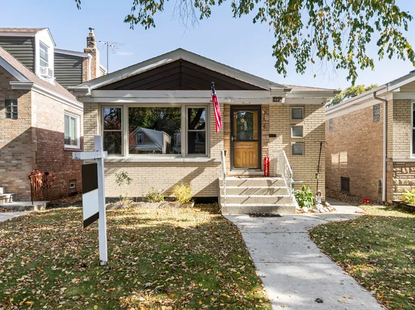 5233 N Mobile Ave, Chicago, IL 60630