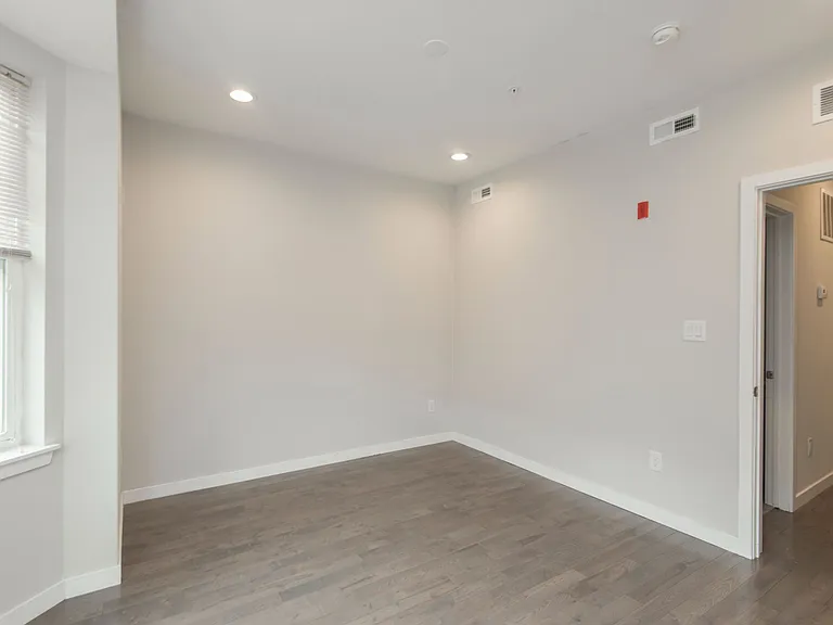 1818 Harlan St #2 — Photo 12